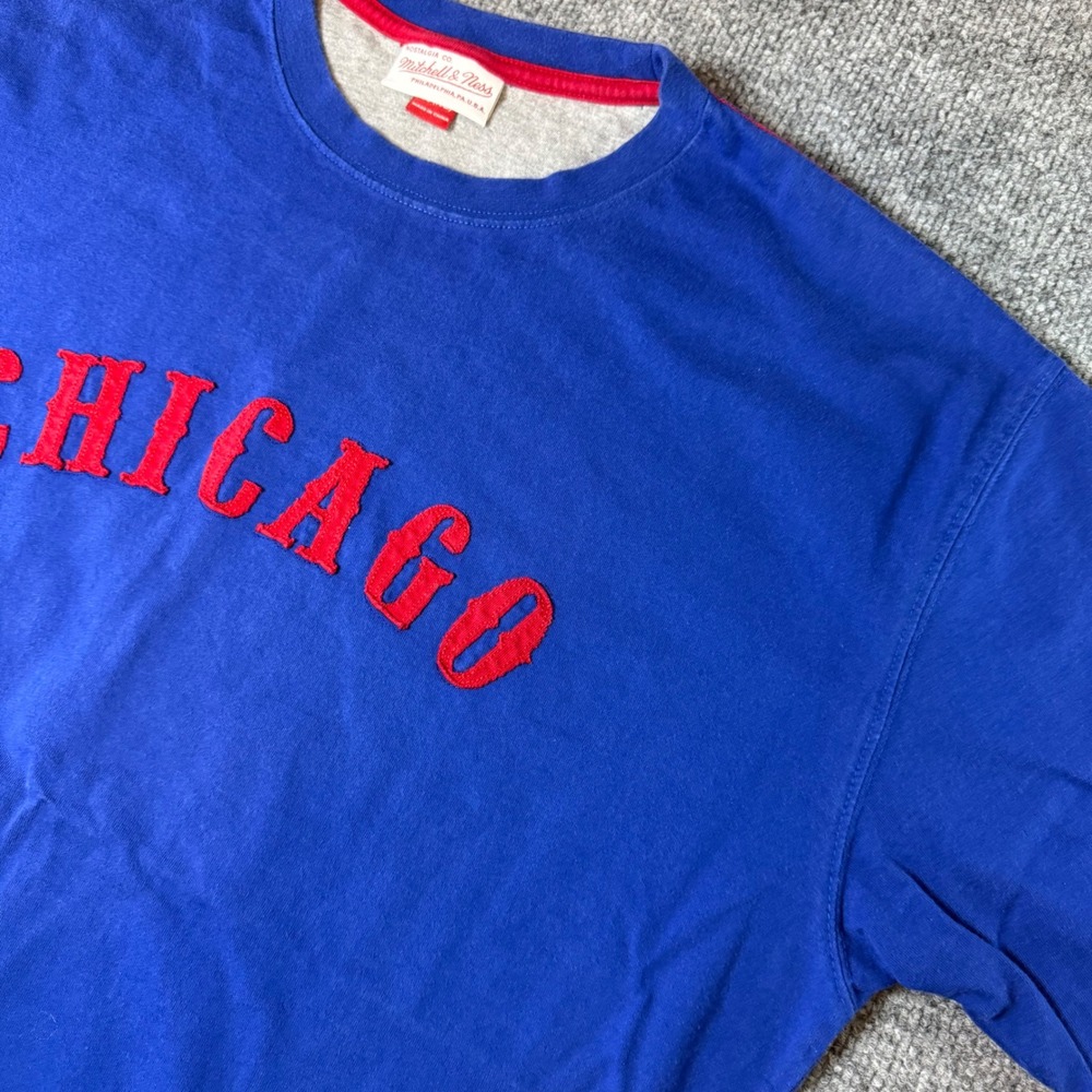 Mitchell & Ness Chicago Cubs T Shirt Mens XL Blue Red Felt Graphic MLB Tee